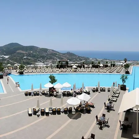 Gold 5 Star 2+1 Sea View And Aqua Park Apartment *
