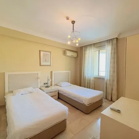 Gold 5 Star 2+1 Sea View And Aqua Park *