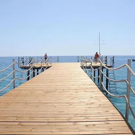 Gold 5 Star 2+1 Sea View And Aqua Park Apartment Alanya