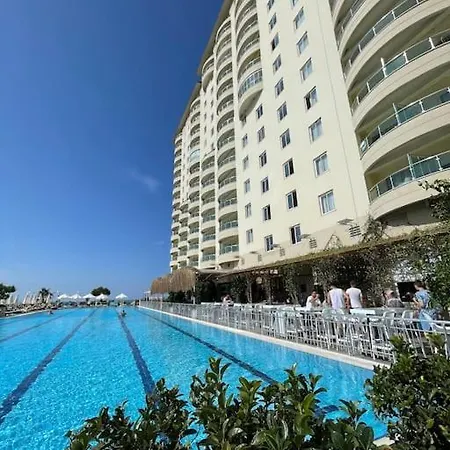 Gold 5 Star 2+1 Sea View And Aqua Park Apartment Alanya