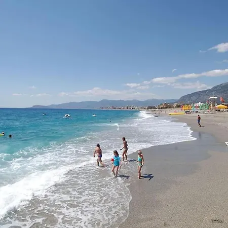 Gold 5 Star 2+1 Sea View And Aqua Park Apartment
