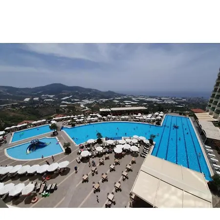 Gold 5 Star 2+1 Sea View And Aqua Park Apartment Alanya